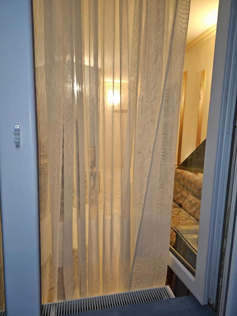 Guest House Likani 2017 보르조미 객실 사진