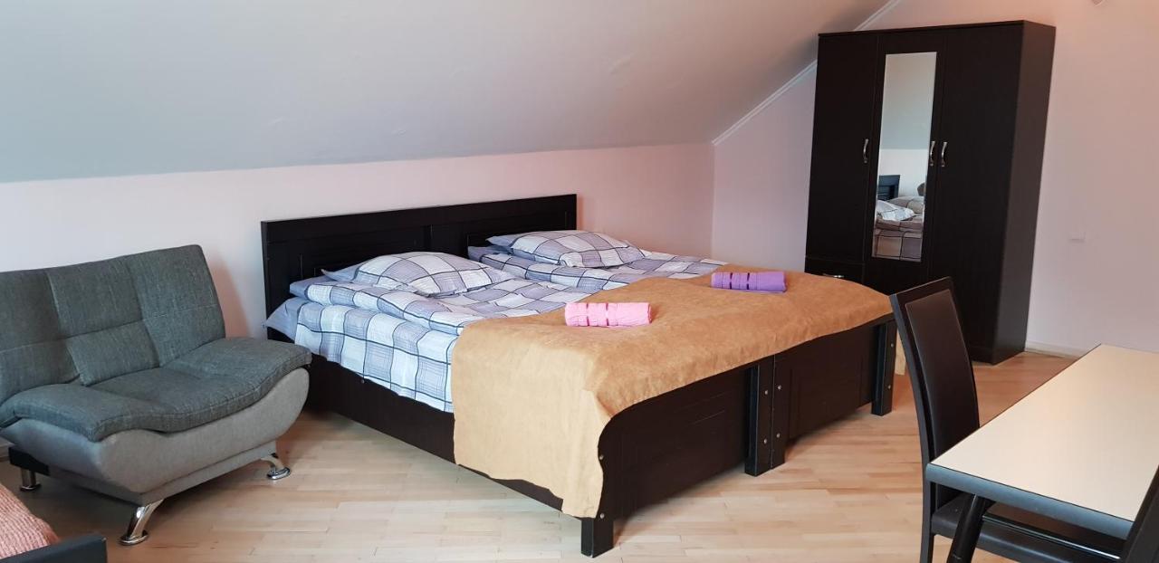 Guest House Likani 2017 보르조미 외부 사진