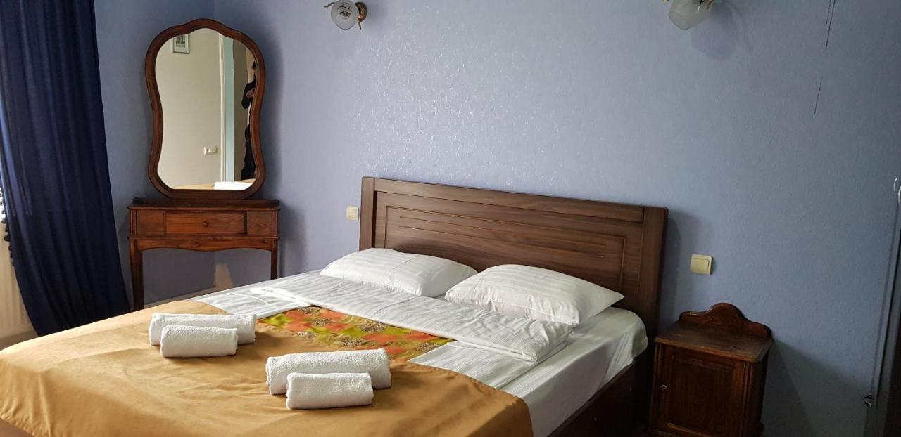 Guest House Likani 2017 보르조미 객실 사진