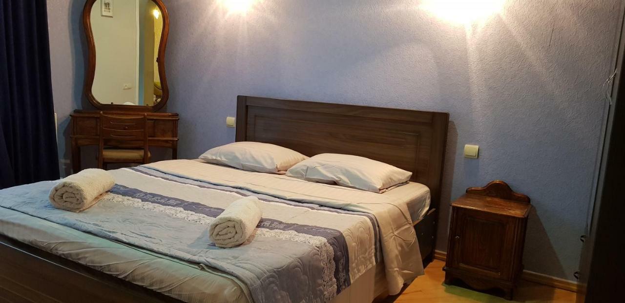 Guest House Likani 2017 보르조미 외부 사진